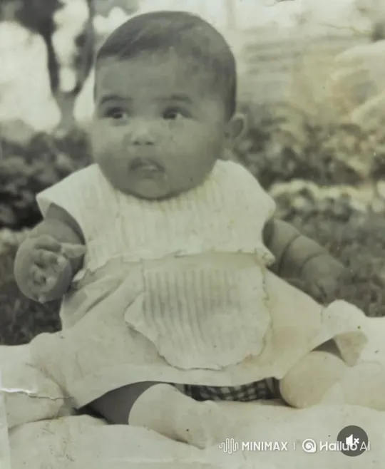 Vintage Video of Baby Blowing Silent Kiss – AI Generated Video | Hailuo AI