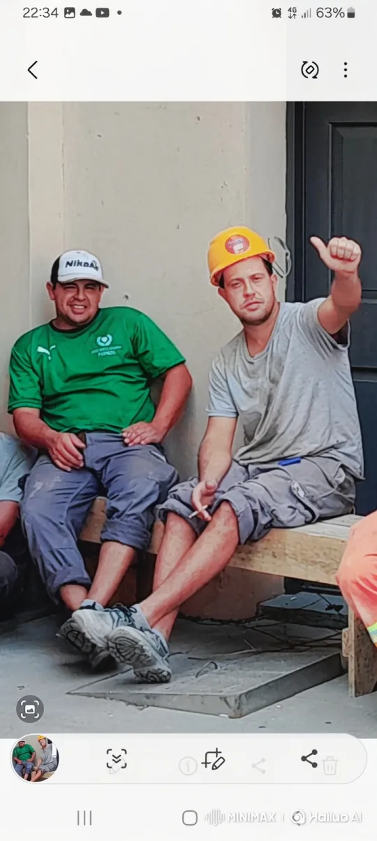 Construction Workers' Break: Thumbs-Up and Kiss Blow – AI Generated Video | Hailuo AI