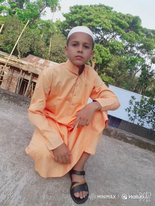 Young Boy on Rooftop, Man Enters Sports Car – AI Generated Video | Hailuo AI