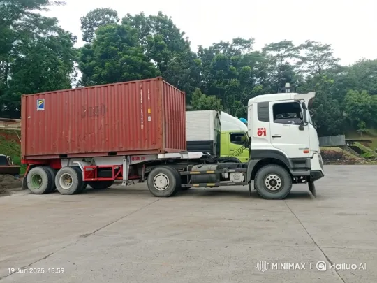 White Semi-Truck Starts and Drives Away – AI Generated Video | Hailuo AI