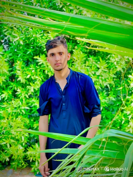Romantic Encounter in a Golden Hour Park Setting – AI Generated Video | Hailuo AI