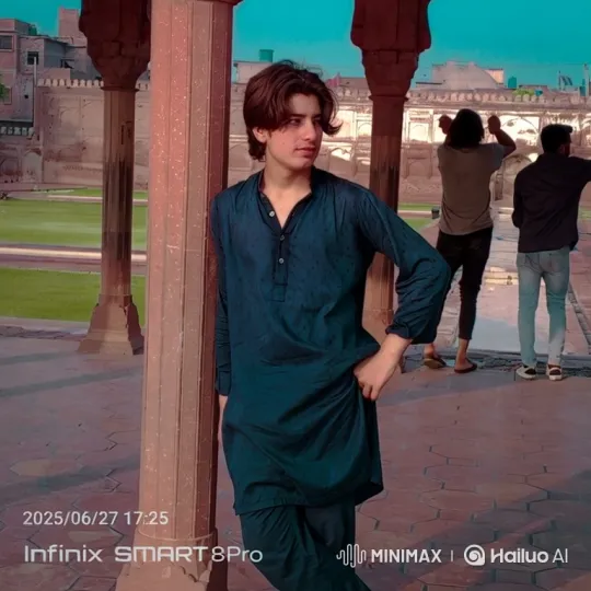 Young Couple Sharing a Serene Moment in a Historic Park – AI Generated Video | Hailuo AI