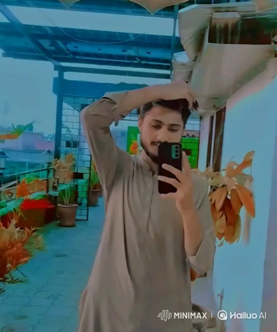 Young Couple Sharing a Romantic Moment in a Golden-Hour Park – AI Generated Video | Hailuo AI