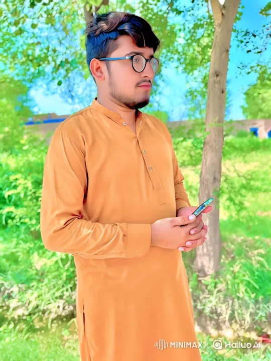 Young Couple Shares a Quiet Moment in an Urban Park – AI Generated Video | Hailuo AI