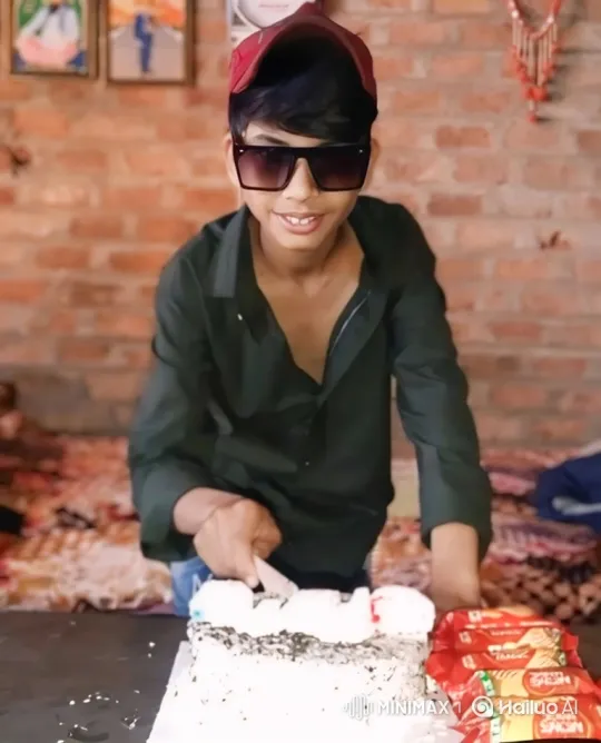 Young Person Cuts and Enjoys a Cake – AI Generated Video | Hailuo AI
