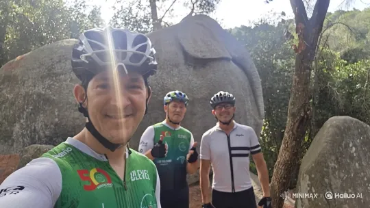 Cyclists Climb Elephant-Shaped Rock Formation – AI Generated Video | Hailuo AI