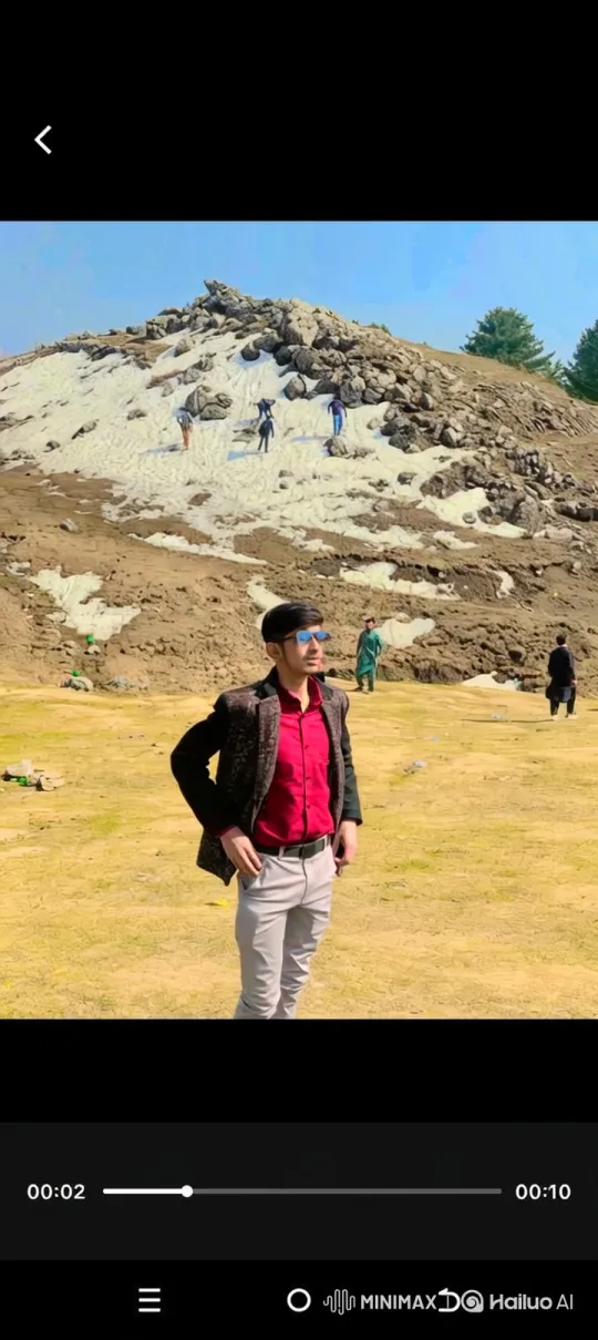 Couple's Romantic Stroll in Mountain Landscape – AI Generated Video | Hailuo AI