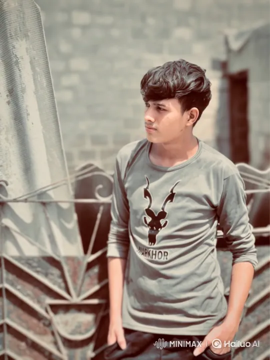Young Man Reflects in Sunlit Outdoor Scene – AI Generated Video | Hailuo AI