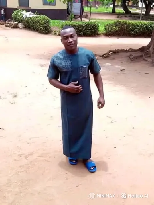 Man in Tunic Joyfully Drives 2025 Mercedes-Benz – AI Generated Video | Hailuo AI
