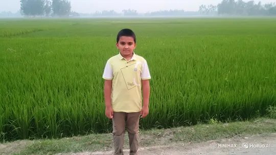 Boy Becomes Helicopter Pilot in Rural Setting – AI Generated Video | Hailuo AI