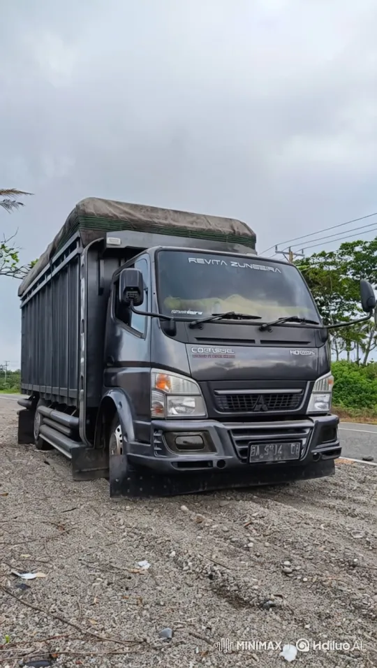 Truck Transformation: From Parked to Slammed with Dynamic Camera Work – AI Generated Video | Hailuo AI