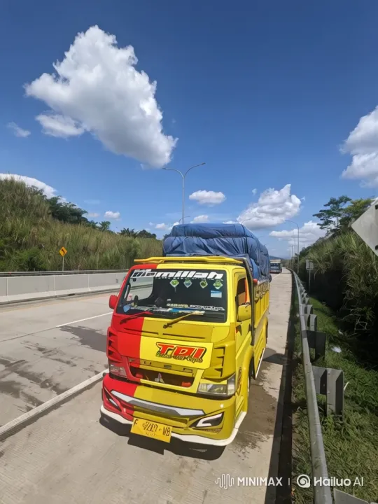 Earth's Majesty: From Truck to Cosmic View – AI Generated Video | Hailuo AI