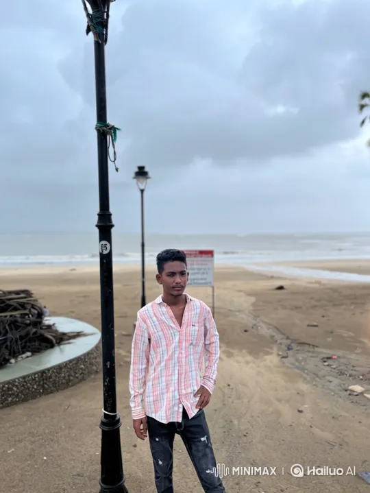 Young Man Meets Political Figure Resembling PM Modi – AI Generated Video | Hailuo AI