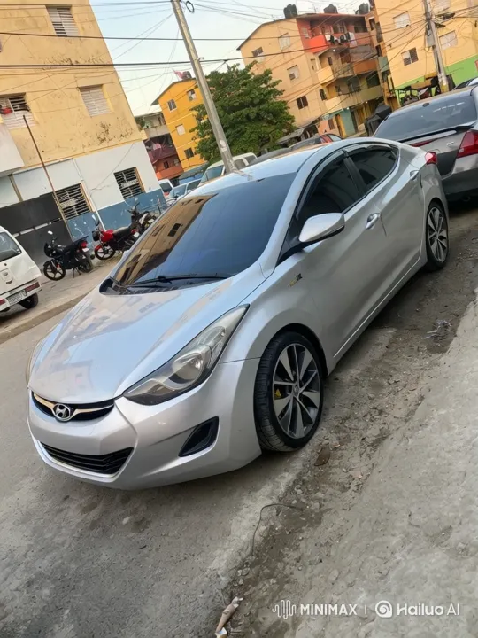 Silver Sedan Showcases Air Suspension Lowering Trick – AI Generated Video | Hailuo AI