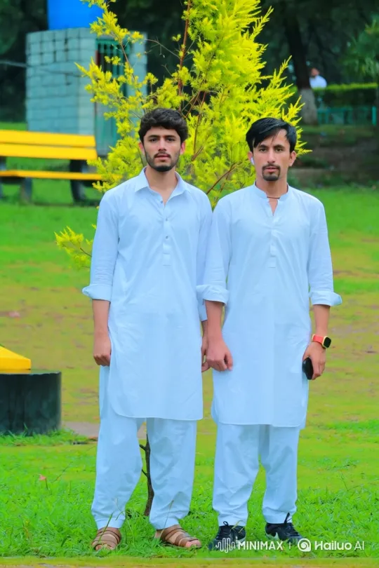 Three Friends Sharing a Moment in a Park – AI Generated Video | Hailuo AI