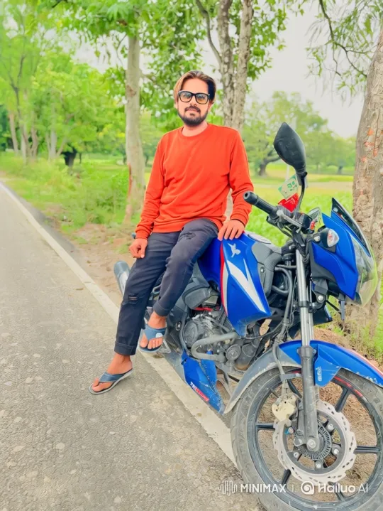 Man on Motorcycle Meets Narendra Modi Impersonator – AI Generated Video | Hailuo AI