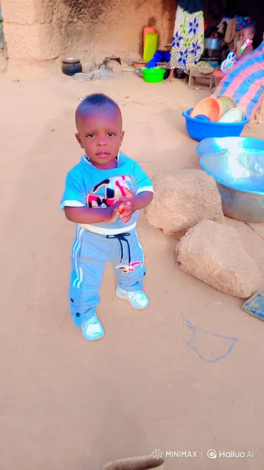 Toddler Explores Off-Road Vehicle with Curiosity – AI Generated Video | Hailuo AI