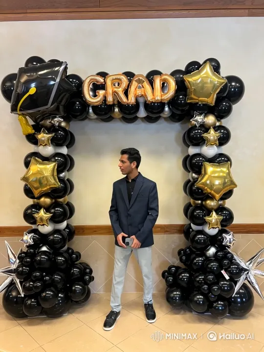 Graduate Meets PM Modi at Balloon Arch Celebration – AI Generated Video | Hailuo AI
