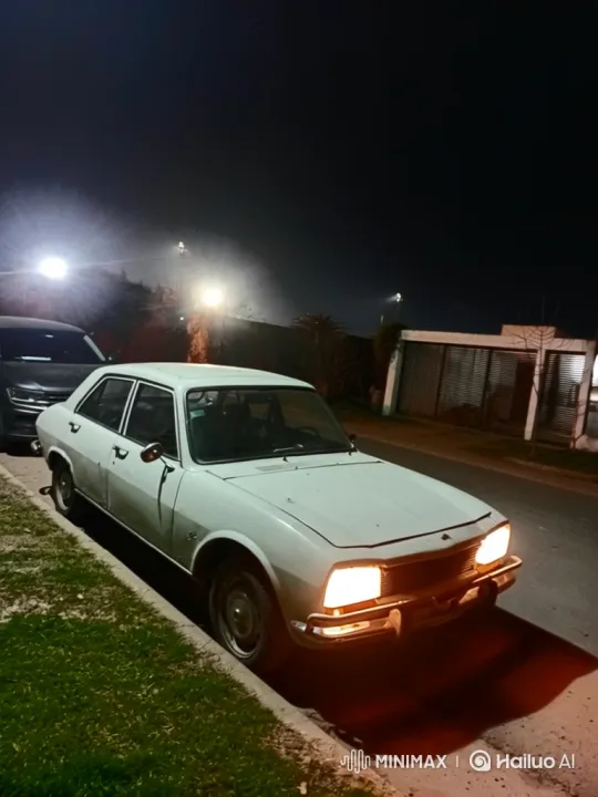 Vintage Sedan Deploys Adjustable Air Suspension – AI Generated Video | Hailuo AI