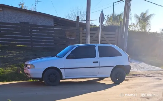 Air Suspension Transformation of a Hatchback – AI Generated Video | Hailuo AI
