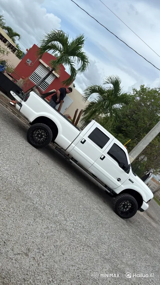 Custom Pickup Truck Lowering Its Chassis – AI Generated Video | Hailuo AI
