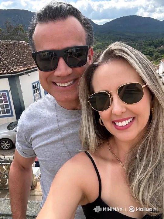 Couple's Playful Flirtation in Scenic Outdoors – AI Generated Video | Hailuo AI