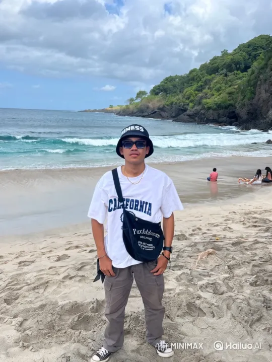 Panoramic Journey from Beach to Space – AI Generated Video | Hailuo AI