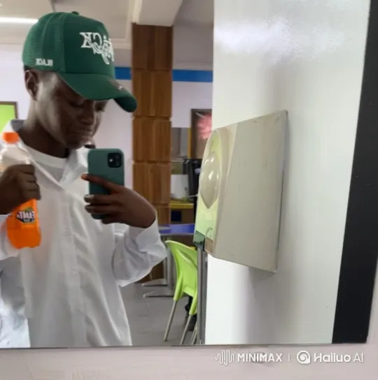 Young Man Taking Selfie With Soda in Mirror – AI Generated Video | Hailuo AI