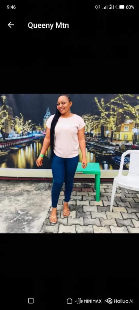 Woman Surprised, Enters Bugatti, Drives Away – AI Generated Video | Hailuo AI