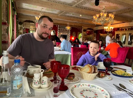 Family Dining in a Luxurious Restaurant Setting – AI Generated Video | Hailuo AI