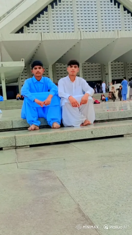 Young Men on Steps, One Drives Off in AMG G63 – AI Generated Video | Hailuo AI
