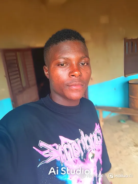 Young Man Transforms from Neutral to Warm Smile – AI Generated Video | Hailuo AI