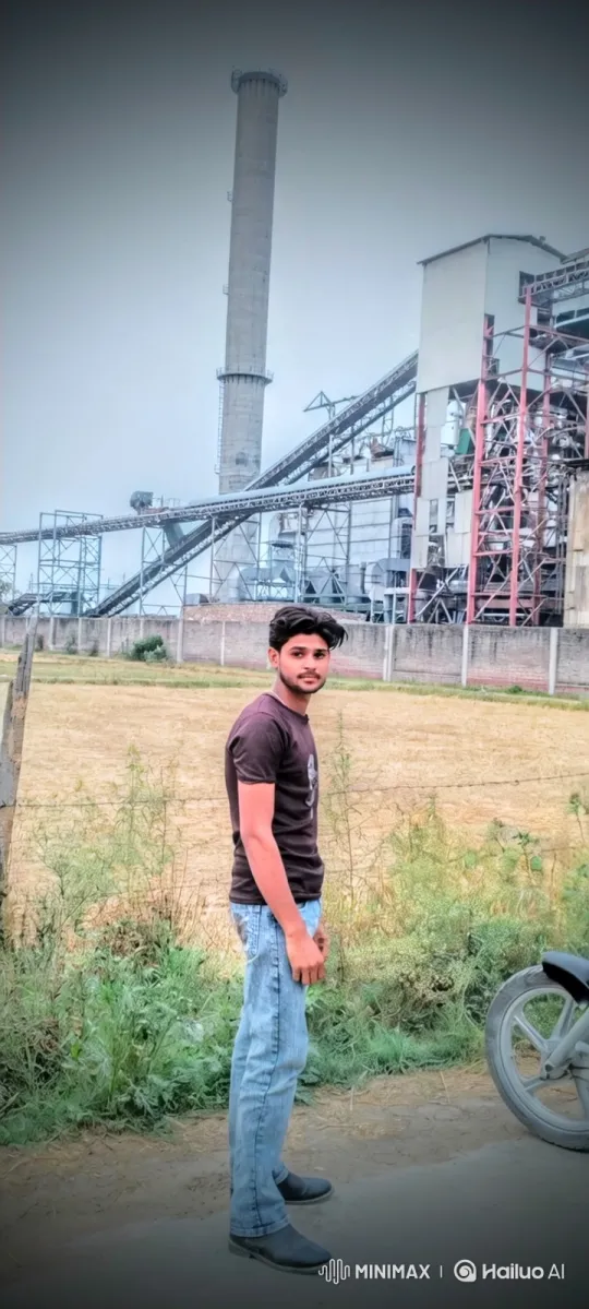 Prime Minister Modi greets young man at industrial site. – AI Generated Video | Hailuo AI