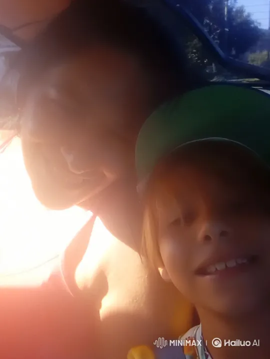 Mother and Child Embrace in Sunlit Moment – AI Generated Video | Hailuo AI