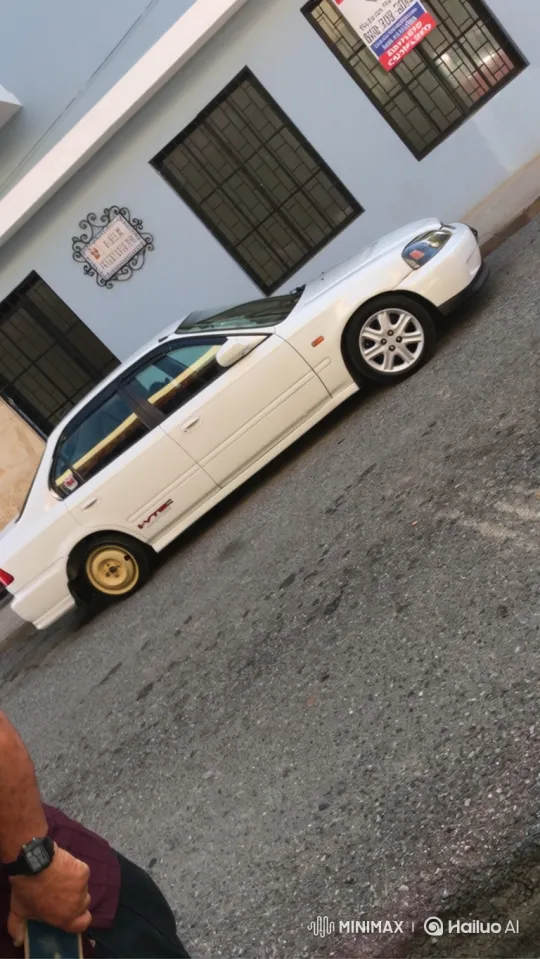 White Sedan Demonstrates Air Suspension Capabilities – AI Generated Video | Hailuo AI
