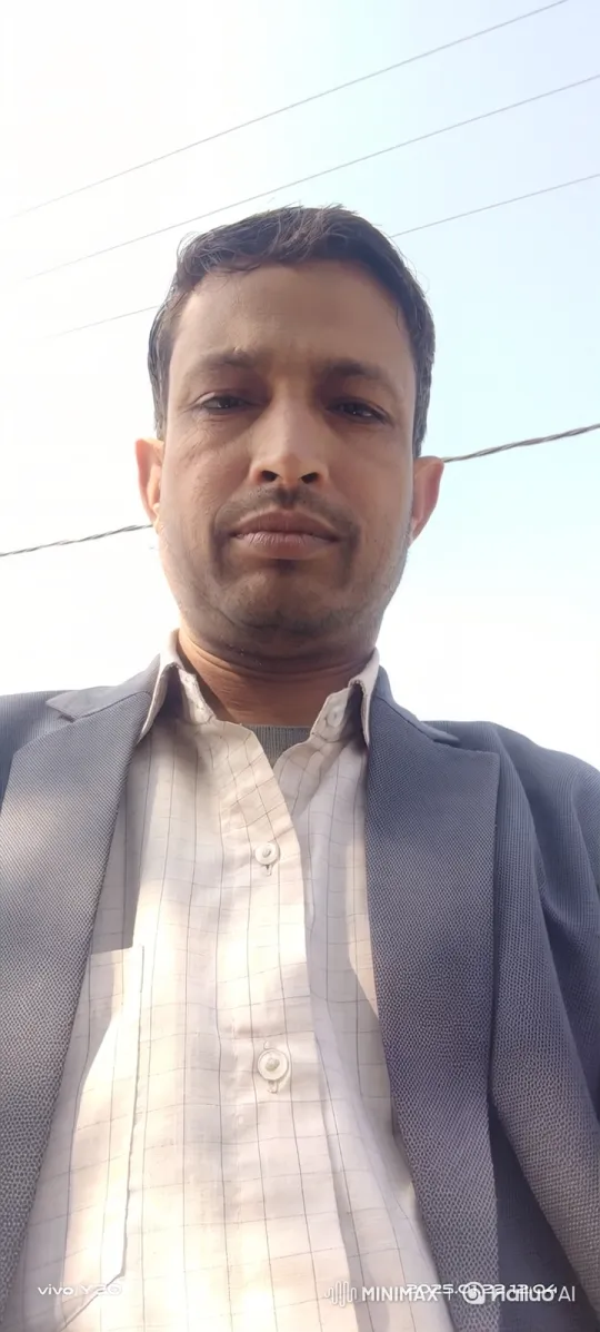 Contemplative Man: A Study in Slow Cinematography – AI Generated Video | Hailuo AI