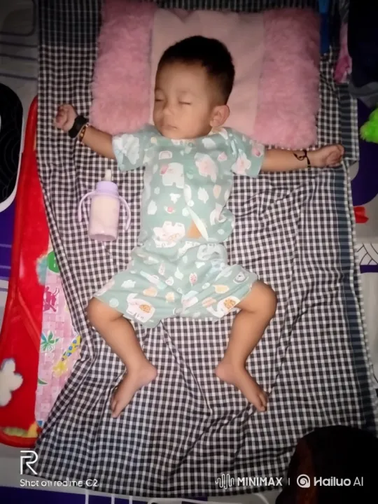 Toddler's Dream: Catching a Giant Fish on Bed – AI Generated Video | Hailuo AI