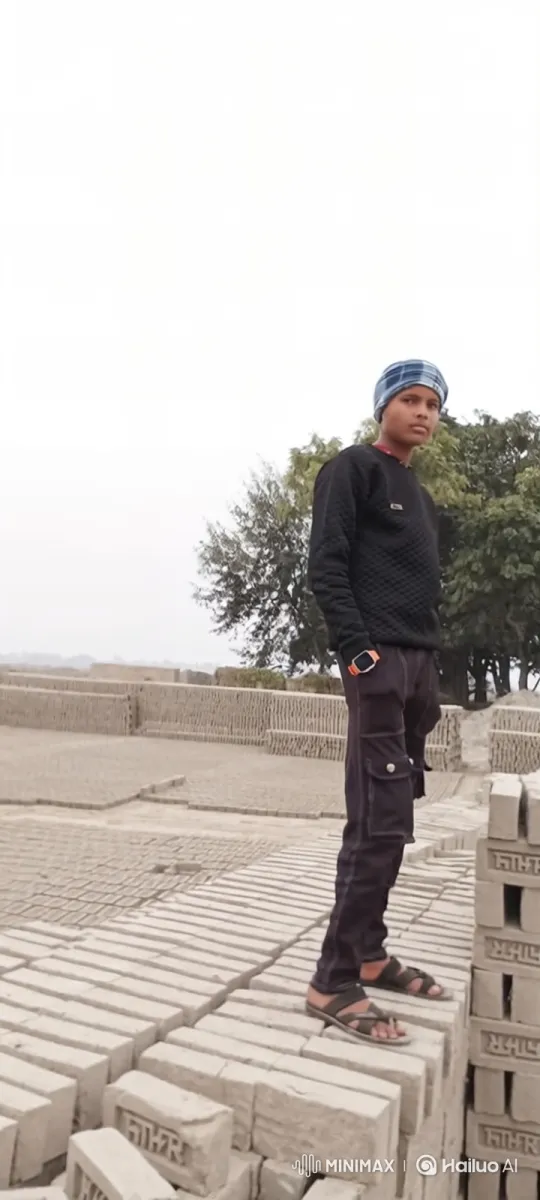 Young Man Assumes Control, Drives Away in SUV – AI Generated Video | Hailuo AI