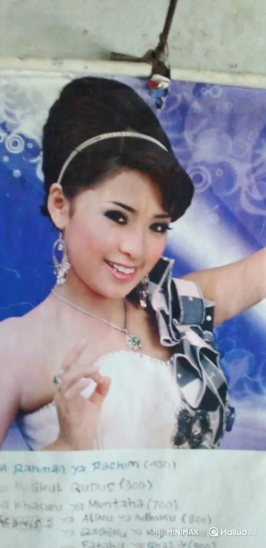 Glamorous Woman Comes Alive in Animated Dance Poster – AI Generated Video | Hailuo AI