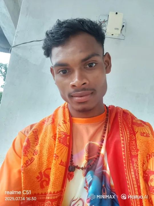 Young Man Meets PM Narendra Modi in Handshake Video – AI Generated Video | Hailuo AI