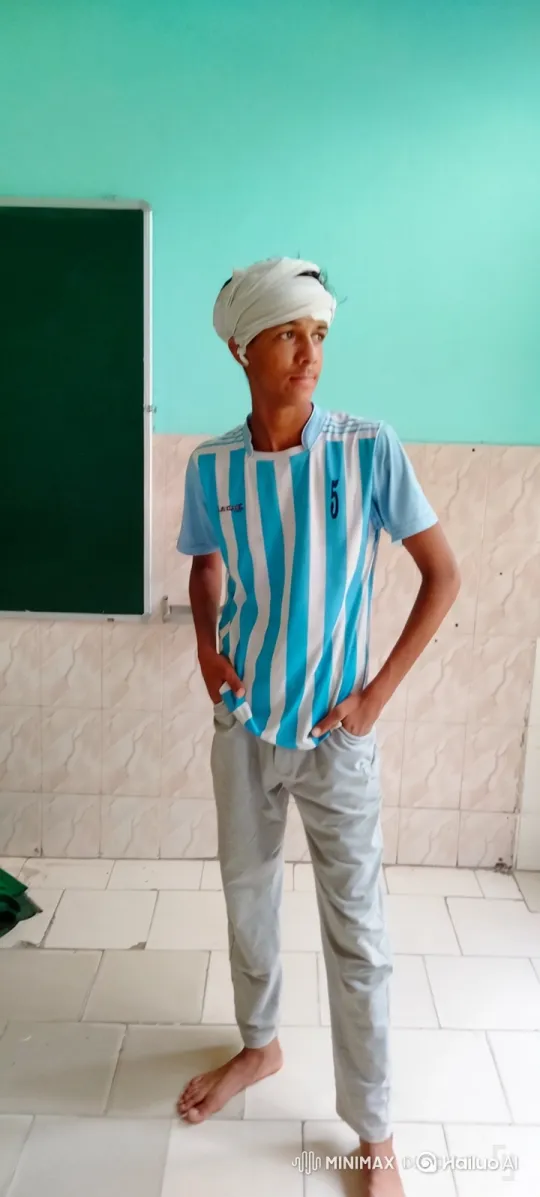 Young Man Meets Distinguished Older Man in Formal Setting – AI Generated Video | Hailuo AI