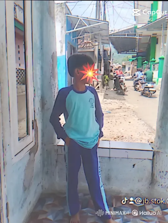 Boy to Earth: A Journey from Alley to Outer Space – AI Generated Video | Hailuo AI