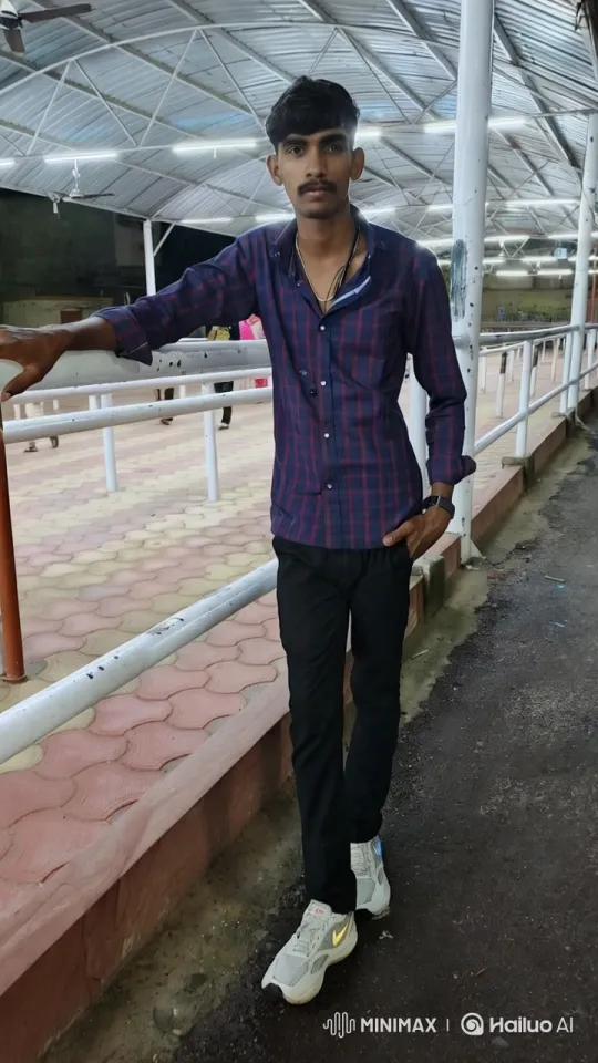 Young Man Observes Outdoor Scene Casually – AI Generated Video | Hailuo AI