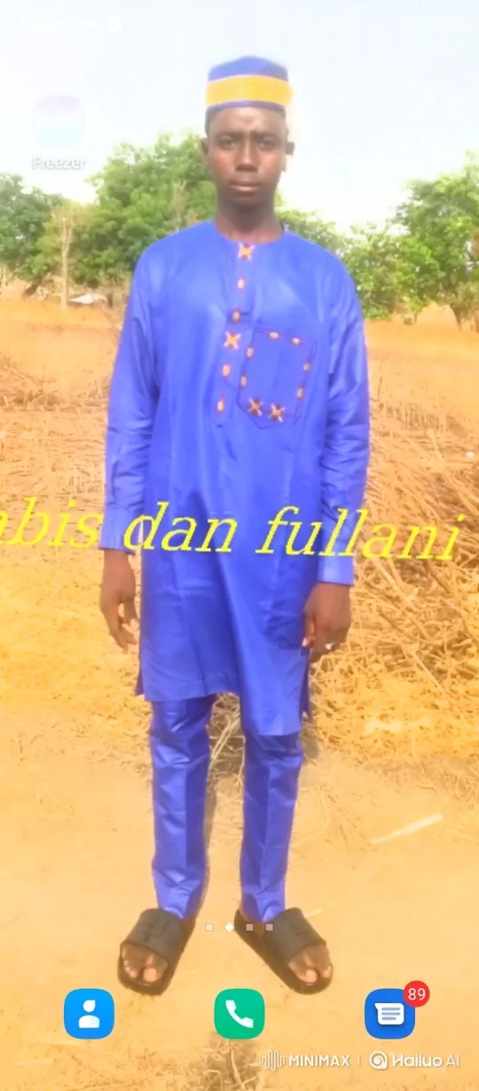 Young Man in Vibrant Blue Attire Stands Still Outdoors – AI Generated Video | Hailuo AI