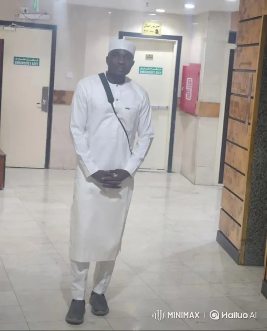 Man in White Clothes Prepares for Flight Journey – AI Generated Video | Hailuo AI