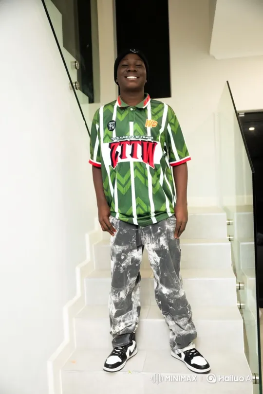 Young Person Enjoys Dream Car Moment in Minimalist Home – AI Generated Video | Hailuo AI