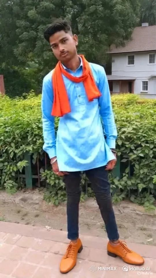 Young Man Greets Man Resembling Modi in Front of House – AI Generated Video | Hailuo AI