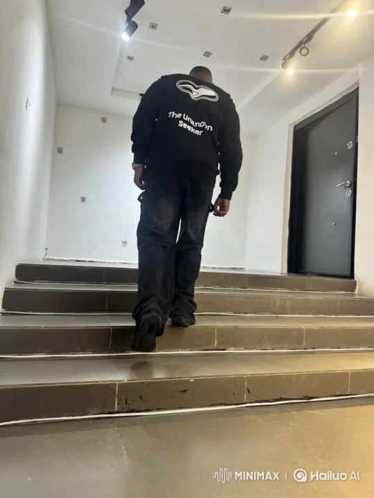 Man in Black Walks to Private Jet at Airport – AI Generated Video | Hailuo AI