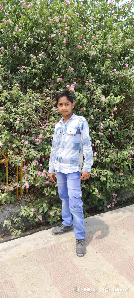 Prime Minister Modi Greets a Young Boy with a Handshake – AI Generated Video | Hailuo AI