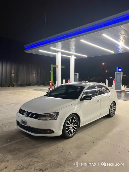 Volkswagen Jetta Air Suspension Simulation – AI Generated Video | Hailuo AI